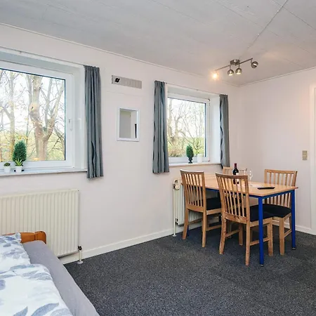 Semesterbostad 4 Person In *